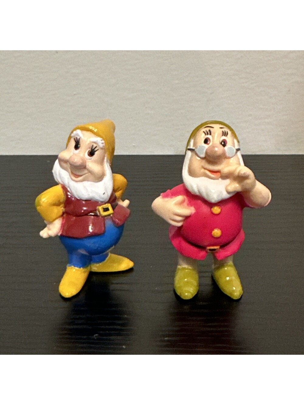VTG 1993 Disney Snow White Seven Dwarfs PVC Mini 2" Figures Mattel Lot of 2
